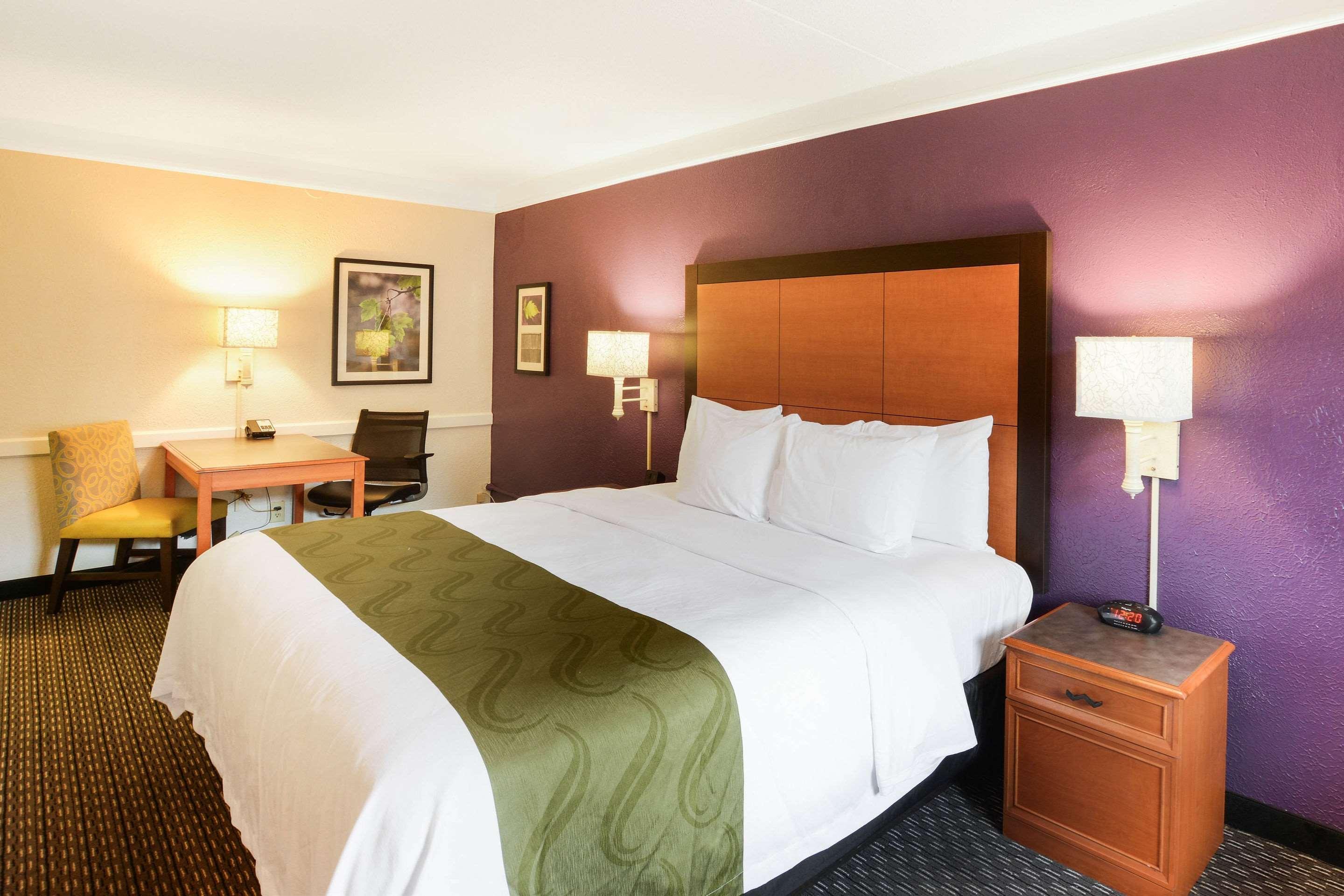 Quality Inn & Suites North Charleston - Ashley Phosphate Dış mekan fotoğraf
