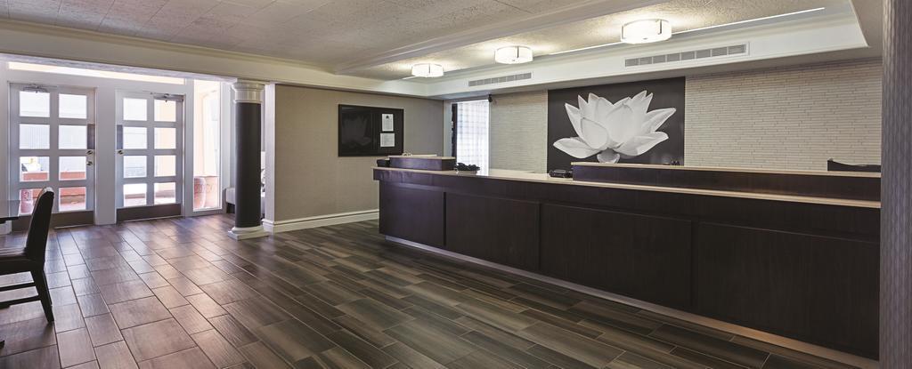 Quality Inn & Suites North Charleston - Ashley Phosphate Dış mekan fotoğraf