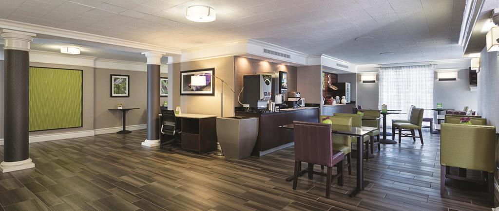 Quality Inn & Suites North Charleston - Ashley Phosphate Dış mekan fotoğraf