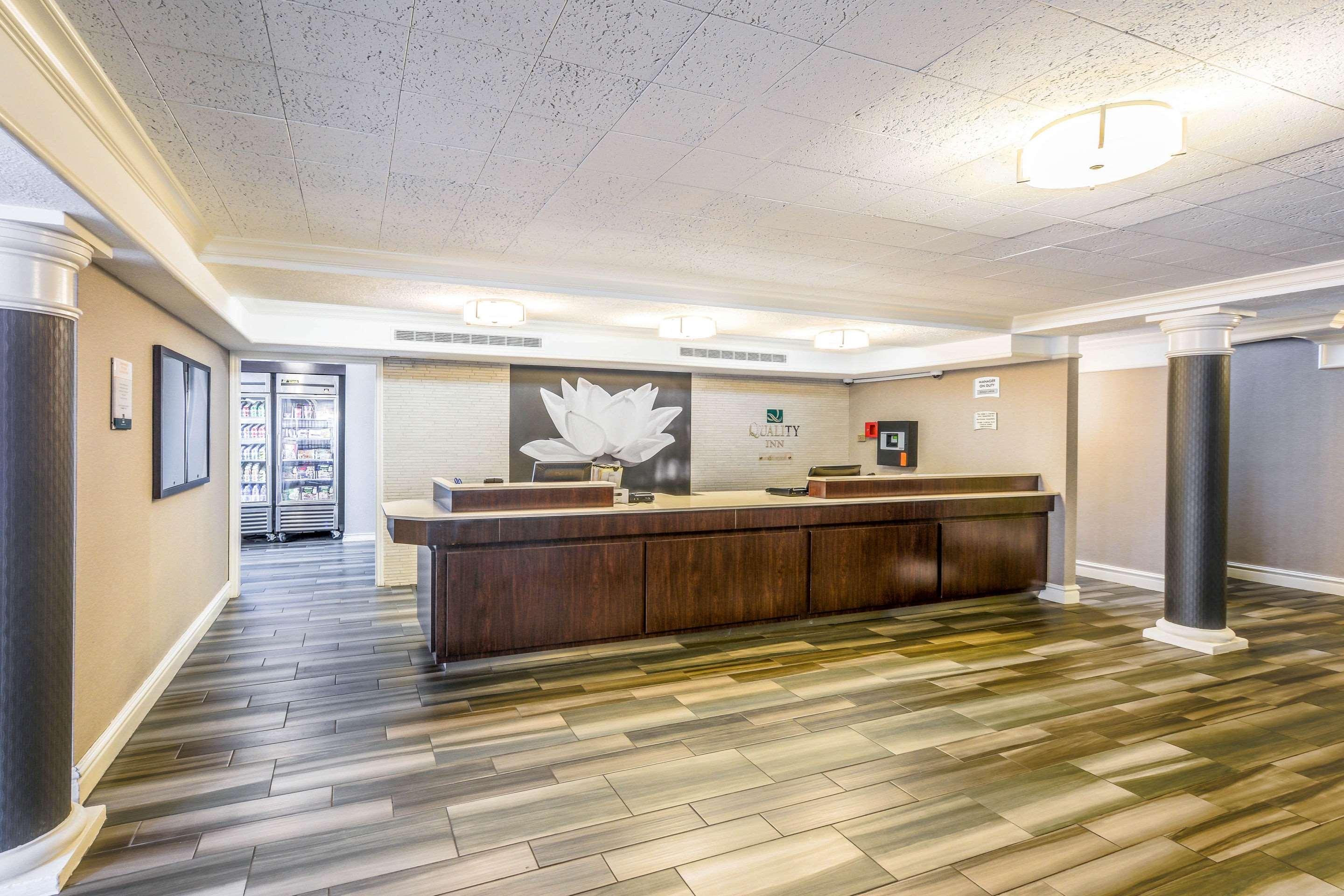 Quality Inn & Suites North Charleston - Ashley Phosphate Dış mekan fotoğraf