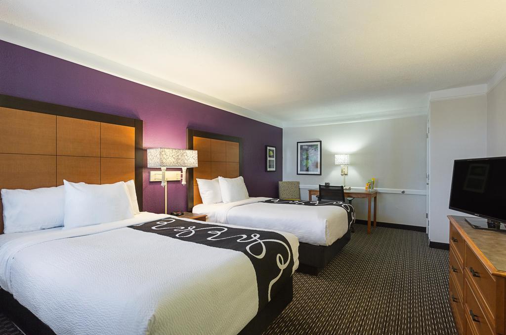 Quality Inn & Suites North Charleston - Ashley Phosphate Dış mekan fotoğraf