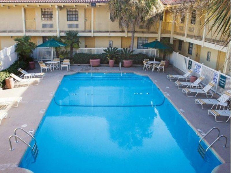 Quality Inn & Suites North Charleston - Ashley Phosphate Dış mekan fotoğraf