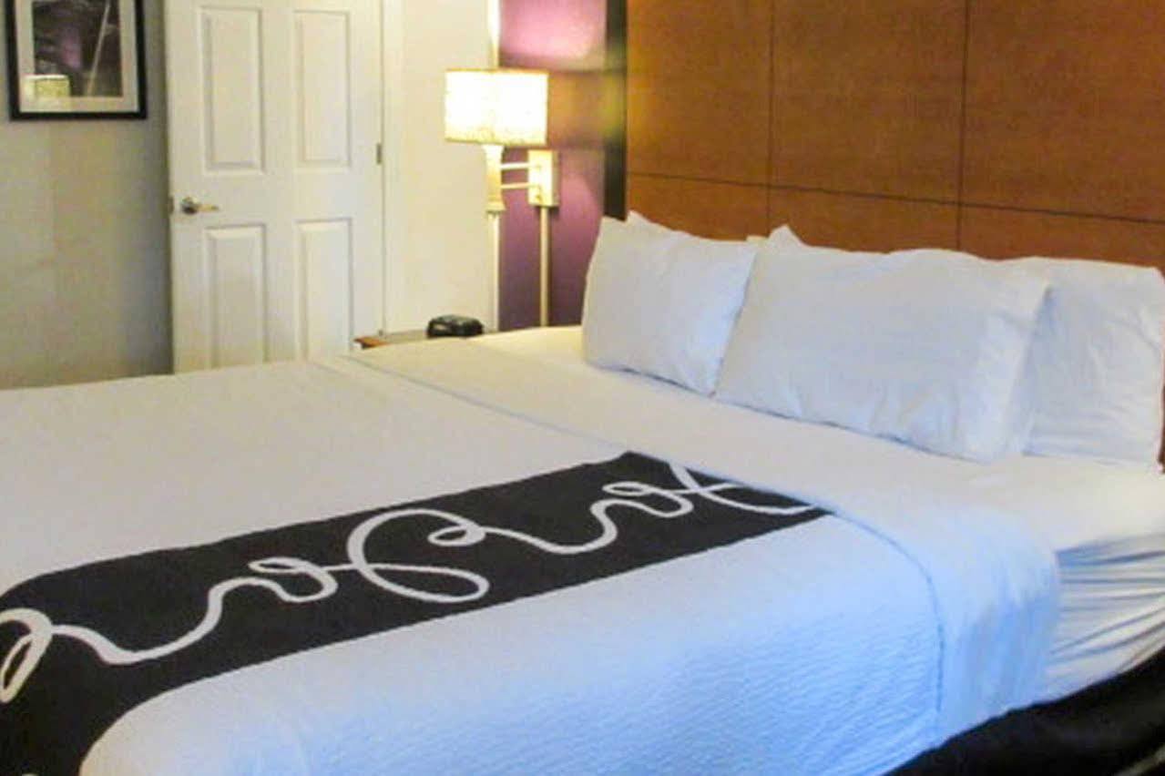 Quality Inn & Suites North Charleston - Ashley Phosphate Dış mekan fotoğraf